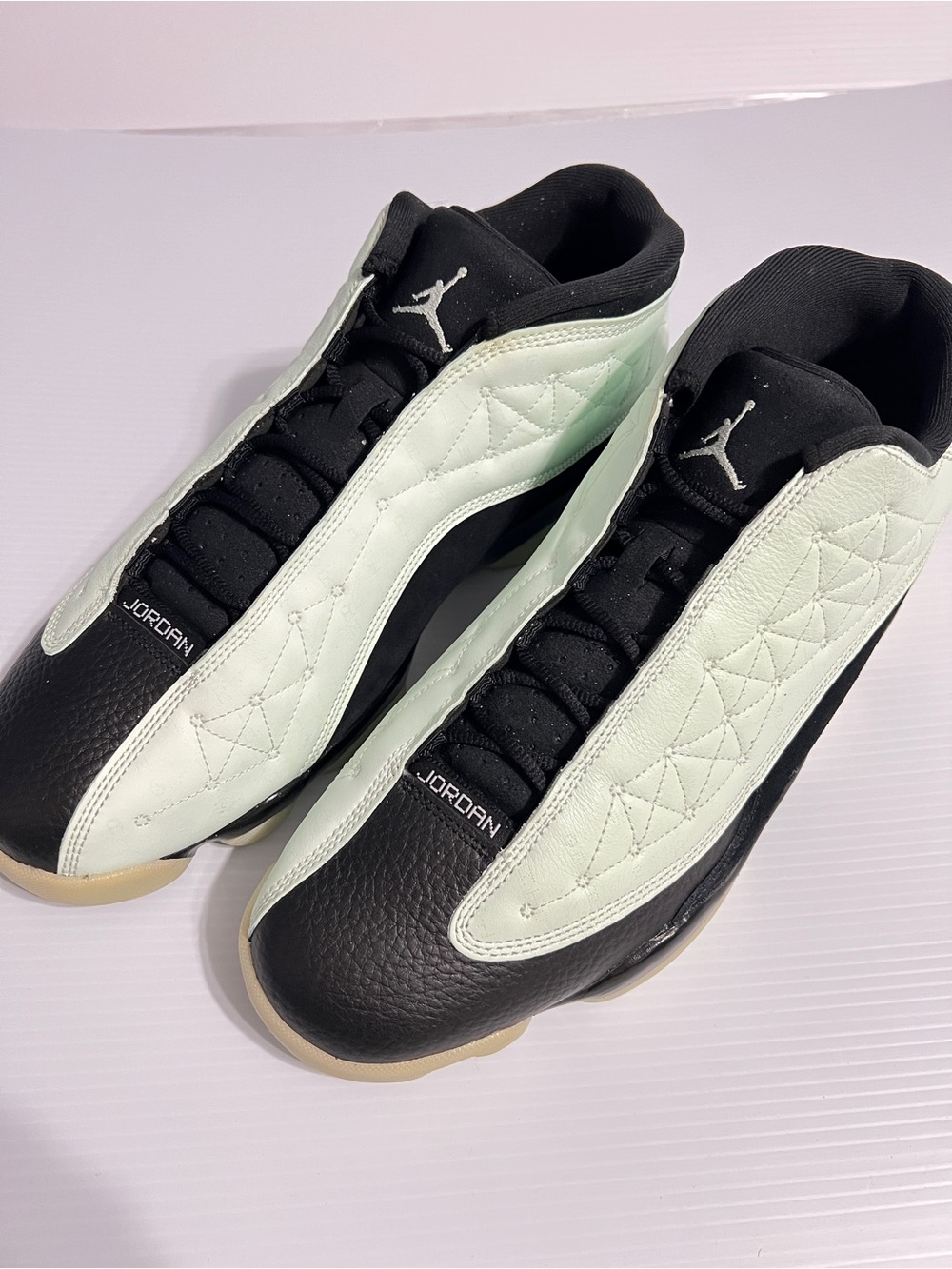 Nike Air Jordan 13 Retro Low Singles Day Men’s 14 (DM0803 300) DS No Box